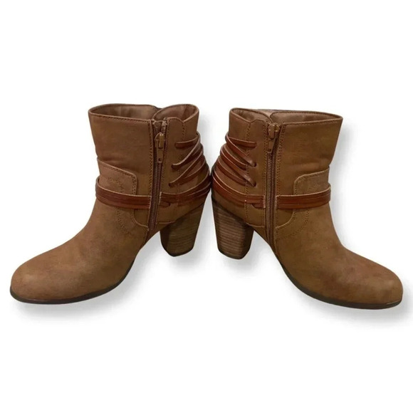 Madden Girl Darla Side Zip Brown Ankle Booties with block heel Size  7.5 - Picture 8 of 9
